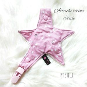 attache-tetine-etoile-étoile-blanc-rose-by-stelle